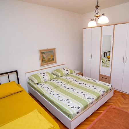 Apartments By The Sea Sumpetar, Omis - 2808 ห้อง รูปภาพ