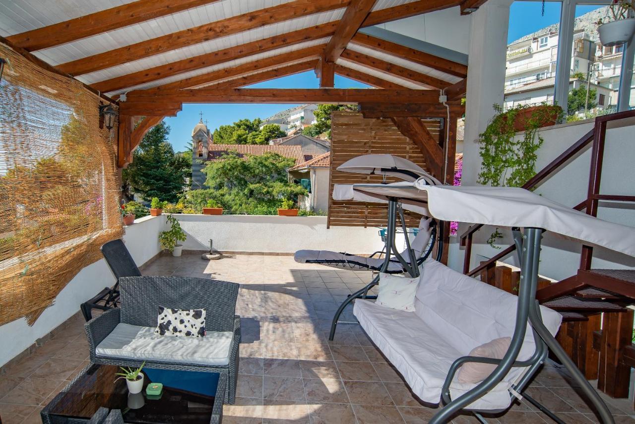 Apartments By The Sea Sumpetar, Omis - 2808 ภายนอก รูปภาพ