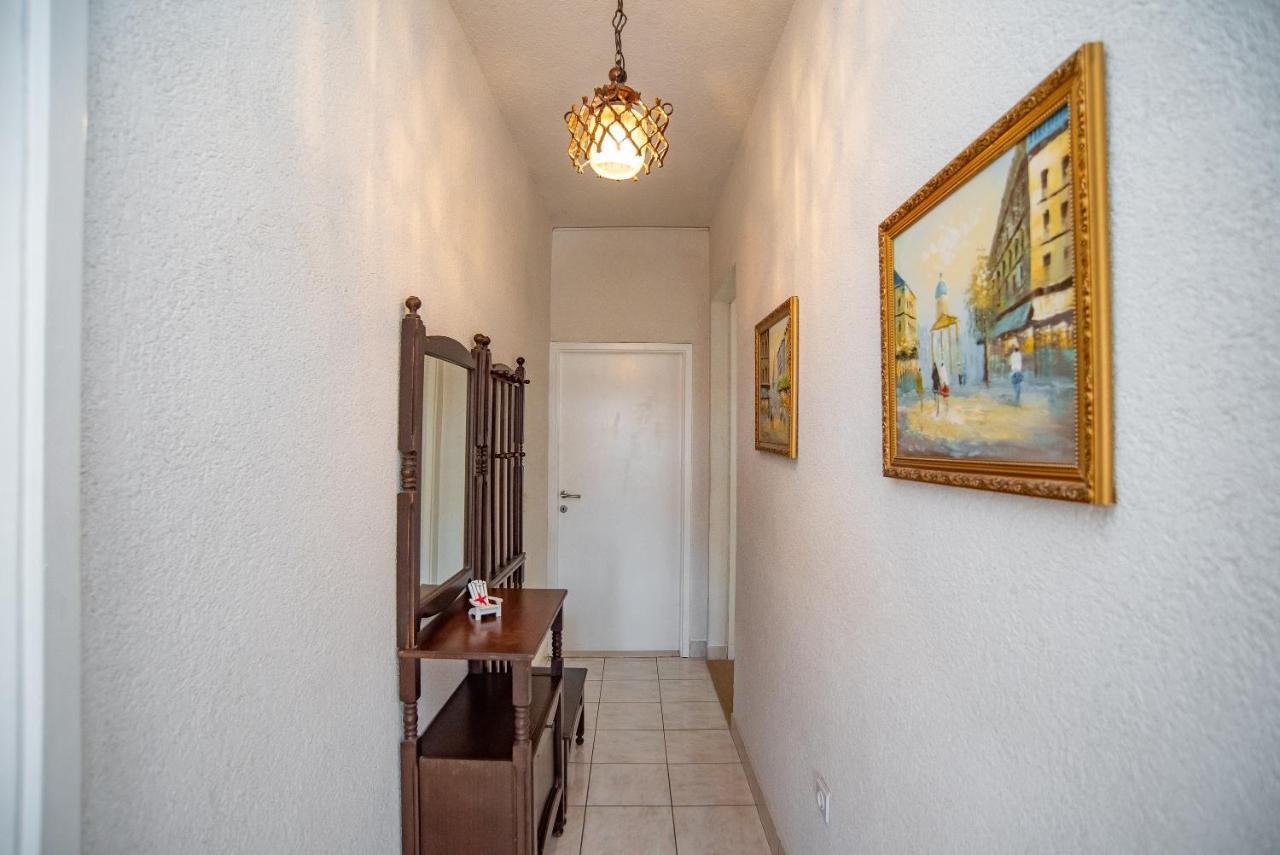 Apartments By The Sea Sumpetar, Omis - 2808 ภายนอก รูปภาพ