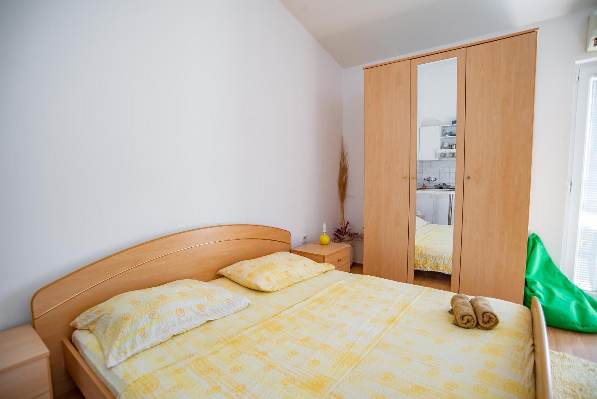 Apartments By The Sea Sumpetar, Omis - 2808 ห้อง รูปภาพ